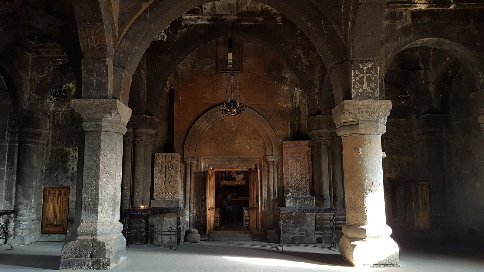 Saghmosavank Monastery gallery image 2