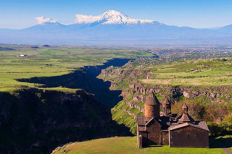 Saghmosavank Monastery gallery image 4
