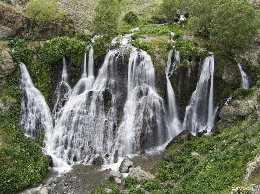 Shaki Waterfall gallery image 3