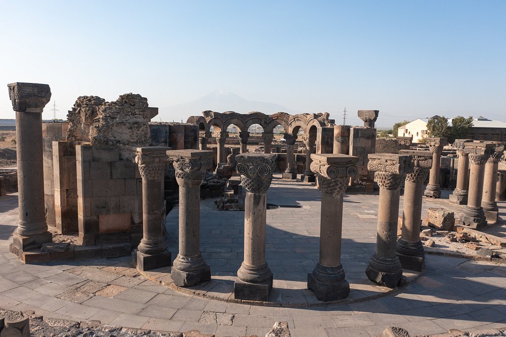 Zvartnots Temple gallery image 8